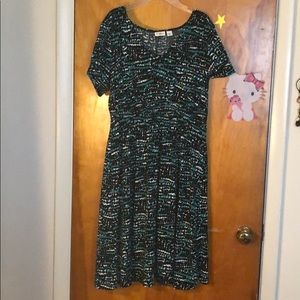Green print dress